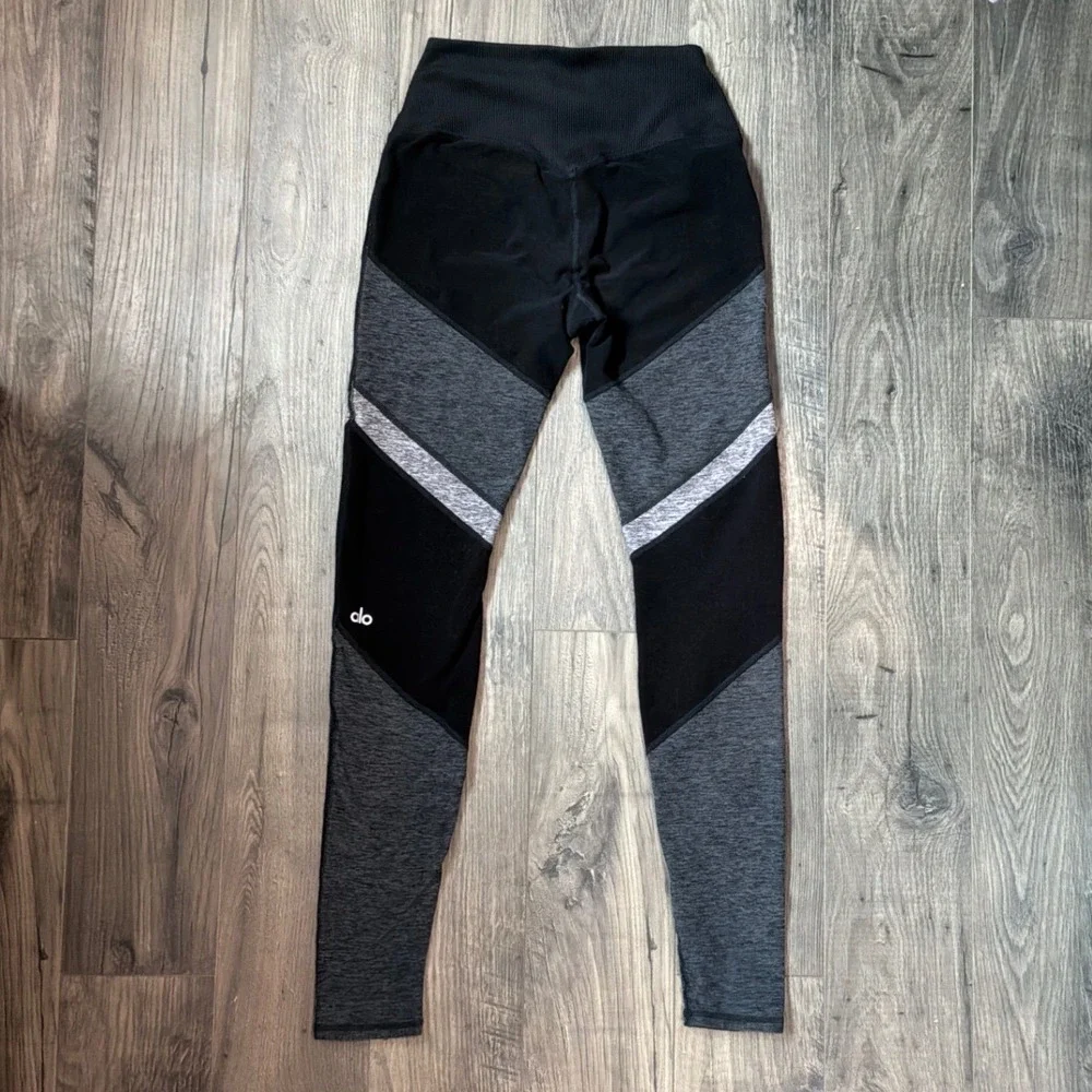Alo Yoga Womens High Waist Coast Leggings‎ Black Grey Colorblock Mesh XS